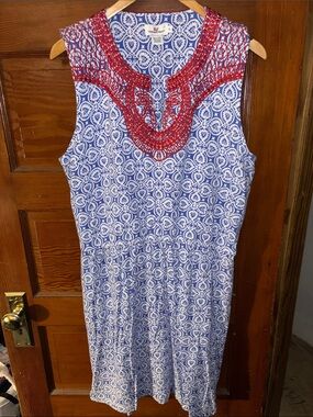 Vineyard Vines Blue & White Sleeveless Midi Dress with Red Embroidered Yoke